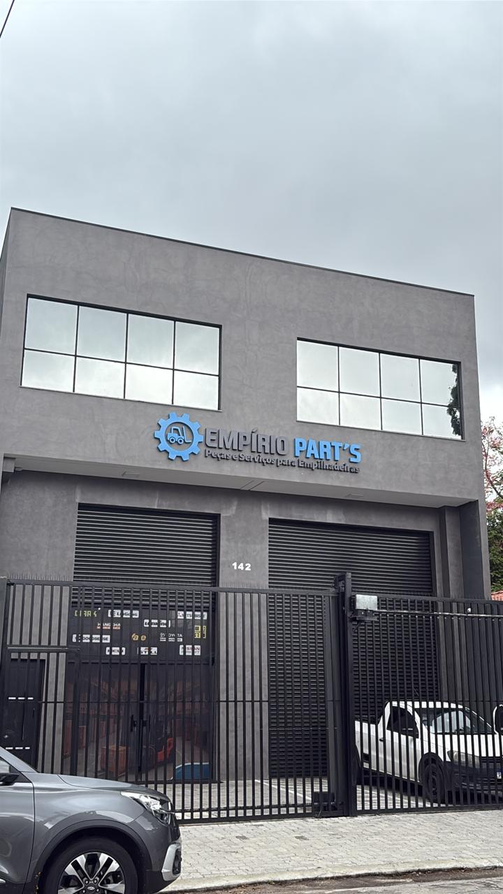Fachada pele de vidro